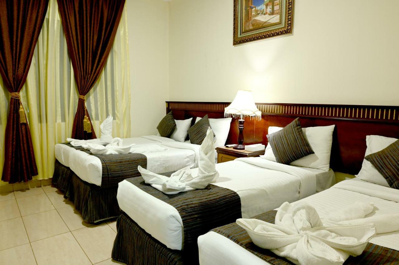 Hayah Taibah Hotel Medina ภายนอก รูปภาพ