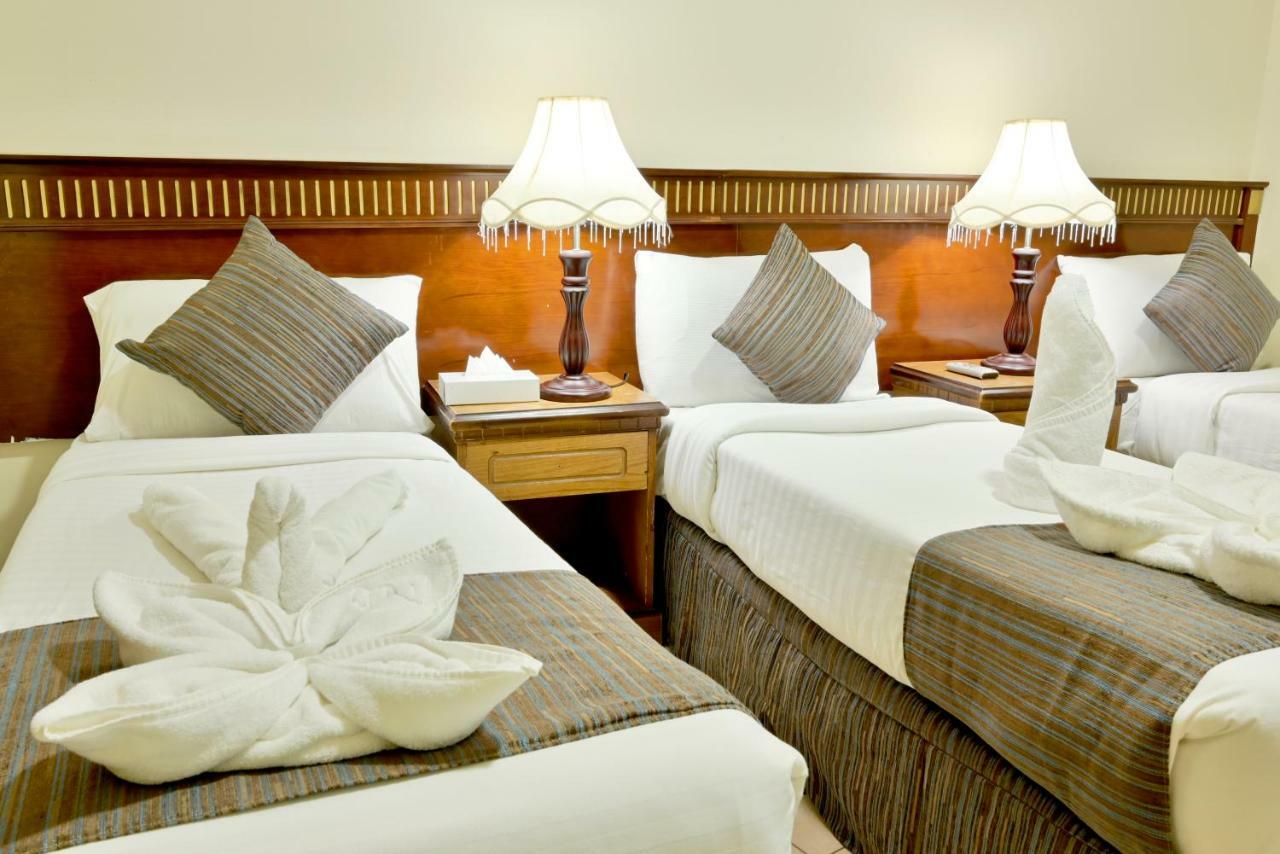 Hayah Taibah Hotel Medina ภายนอก รูปภาพ