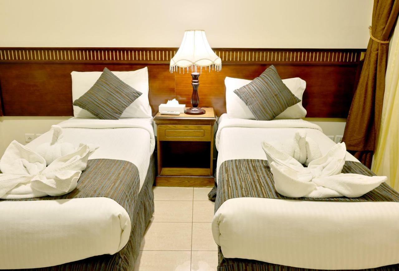 Hayah Taibah Hotel Medina ภายนอก รูปภาพ